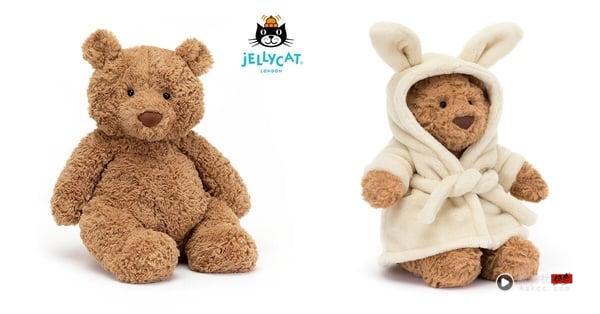 Jellycat人气角色巴赛罗熊坐着，展现其蓬松的褐色绒毛与圆滚滚身躯
