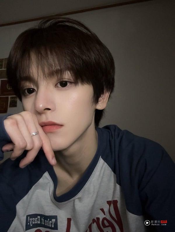 n.SSign中国台湾成员方毅家IG上传自拍生活照