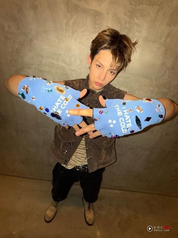 CORTIS中国台湾成员JAMES赵雨凡的个人宣传照，展现其混血浓颜的帅气外貌