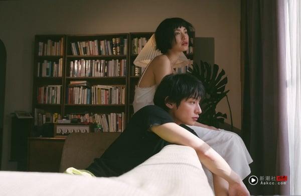 “AI伴侣”夯到爆！AI虚拟男友热潮解析、真实案例公开，“这个”甜蜜陷阱要注意！