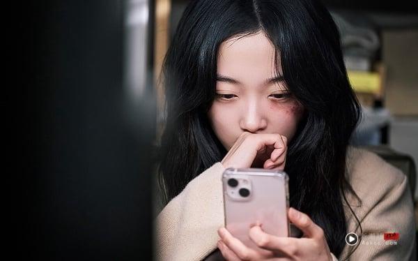 “AI伴侣”夯到爆！AI虚拟男友热潮解析、真实案例公开，“这个”甜蜜陷阱要注意！