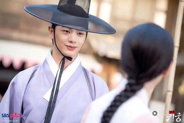 Hami Video“2025韩剧收视排行榜”TOP5！《瑞草洞》第4》，《鬼宫》第2，冠军确实好看