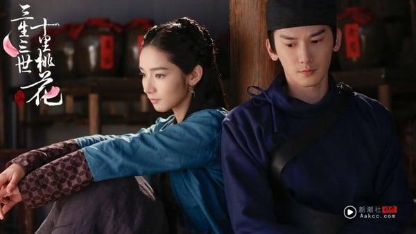 刘芮麟大家也不陌生，算是电视剧里的熟面孔，大剧几乎都能看到他的身影，最有印象的代表作品便是《三生三世十里桃花》的十六师兄子阑，之后还接演了杨洋《且试天下》，而刘芮麟的古装造型并不差，与古装的适配度高，演技也稳定，但可惜演的几乎都是配角，虽然被嘉行传媒力捧，不过演的角色记忆点都偏弱，所以人气一直不火。