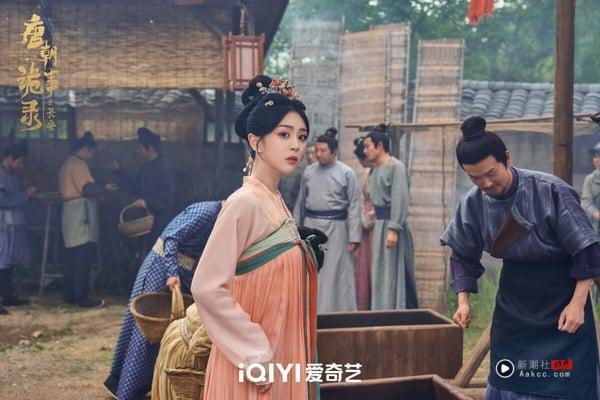 《唐朝诡事录之长安》已经是《唐朝诡事录》系列的第三季了，这个系列剧很厉害，最初无人在意，没有流量演员、没有铺天盖地的营销，是靠着扎实的剧本吸引剧迷，口耳相传后，才逐渐有热度。如今第三季播完，又上了短剧番外篇，新一季也正在筹备了。