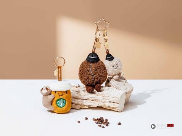 买一送一！星巴克新品登场：苹果山竹爆爆珠星沁爽、冰雪星沁爽、树懒周边、糕点一次看