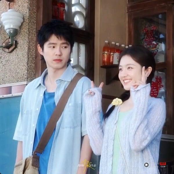 《海岛舒服日志》由刘昊然、李兰迪主演，两人都是实力派演员，很擅长青春剧，演技可以放心，而且两人看起来都有满满的青春感，很搭。值得一提的是，《海岛舒服日志》导演刘畅就是当时拍《你好，旧时光》及《最好的我们》的导演，这次再度合作也可以算是“振华同学会”了！