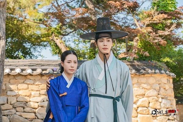 不输《我的王室死对头》！5部“不期待却意外好看”Netflix韩剧，最后一部8.8分零负评