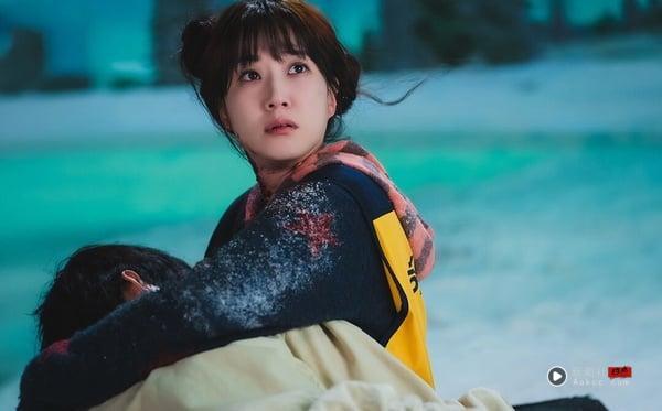 6月“韩剧演员”话题度TOP10：林智妍、许楠儁凭《我的王室死对头》超越朴志训夺冠！