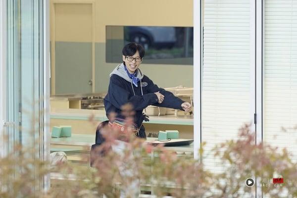 近期Netflix中国台湾“观看排行”TOP10！《背着善宰跑》上榜，《翘楚》第二，冠军真的火！