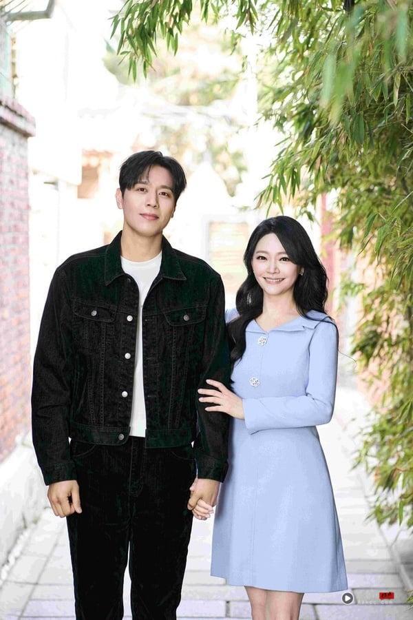 《铁拳教育》男主老婆是她！5对让人意外的韩剧演员夫妻！《21世纪大君》他们竟是夫妇