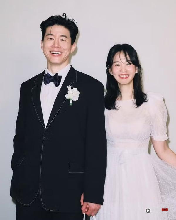 《铁拳教育》男主老婆是她！5对让人意外的韩剧演员夫妻！《21世纪大君》他们竟是夫妇