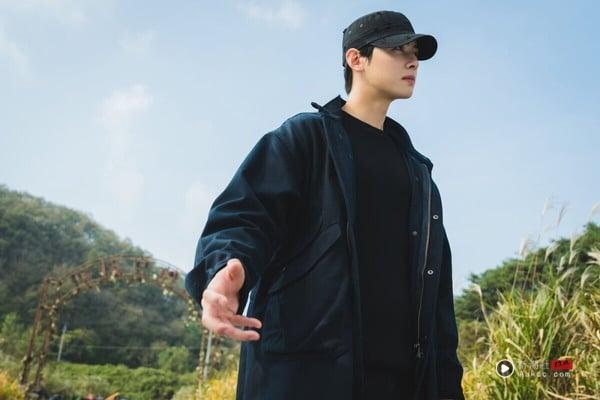 5位韩剧男神“最帅的一部剧”！车银优是《超能路人甲》，但玄彬最帅不是《爱的迫降》