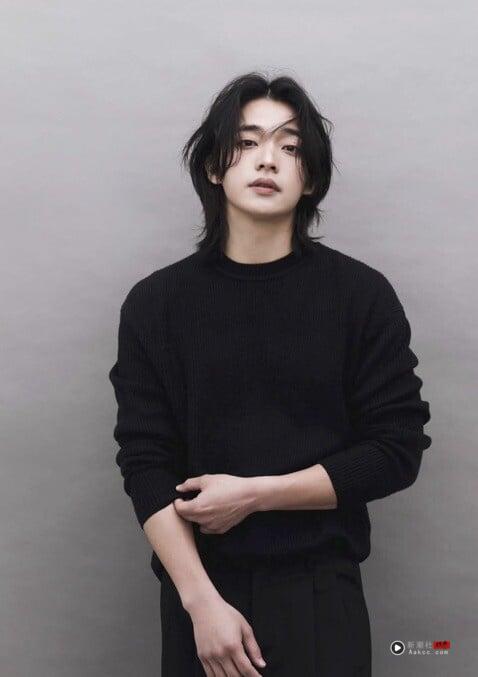 《铁拳教育》没大火但很会演配角！九云高中混混是大帅哥，宇振妈妈连金希澈都看不下去