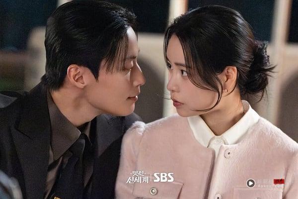 近年6部“一追上瘾”Netflix浪漫爱情韩剧！《我的王室死对头》好看，这部冷门但零负评