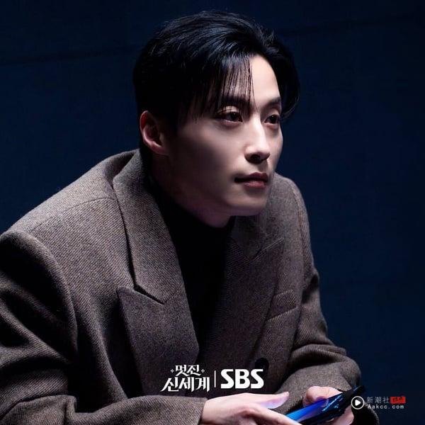 Netflix7部追了停不下来韩剧!《铁拳教育》上瘾度4颗星，《王室死对头》3星，这部5颗星