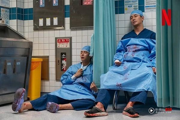Netflix7部追了停不下来韩剧!《铁拳教育》上瘾度4颗星，《王室死对头》3星，这部5颗星
