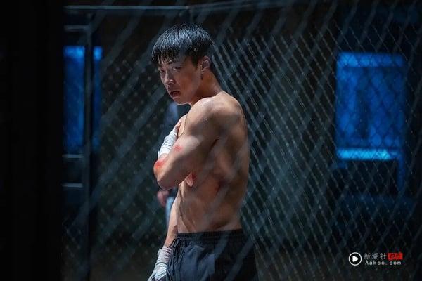 《猎犬》系列改编自韩国同名网络漫画，禹棹奂、李相二接续主演，新一季更找来Rain、朴叙俊加盟演出。《猎犬2》是动作爽剧，依旧爽快又带感，不过或许是对手都太强了，今年Netflix原创韩剧有《爱情怎么翻译》、《铁拳教育》等强档，就让《猎犬2》让人印象不深。其实这部不是烂剧，是值得追的。