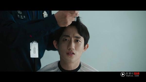 《铁拳教育》演员有多敬业？秦基周手流血、触法少年为戏增重，“他”考取职业拳击执照