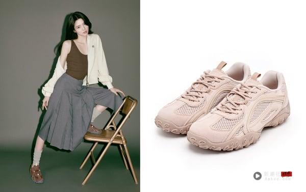 2026韩星同款球鞋：FILA Echappe 麂皮复古运动鞋，NT$3,080（韩韶禧同款）