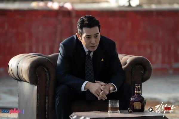 《金特务：本色回归》好看吗？6大剧情、角色介绍：苏志燮铁拳教育超狂，收视狂飙15.7%