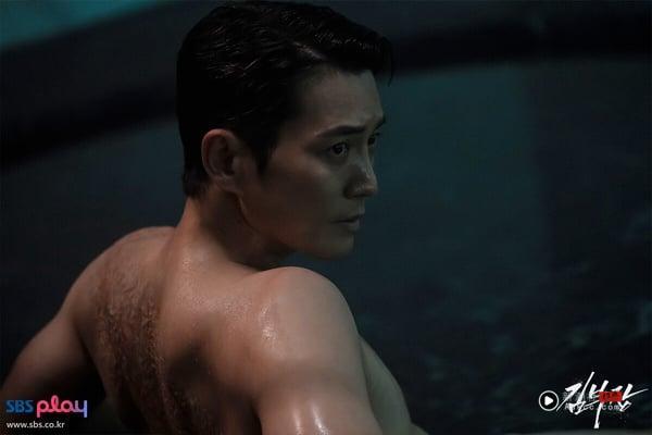 《金特务：本色回归》好看吗？6大剧情、角色介绍：苏志燮铁拳教育超狂，收视狂飙15.7%