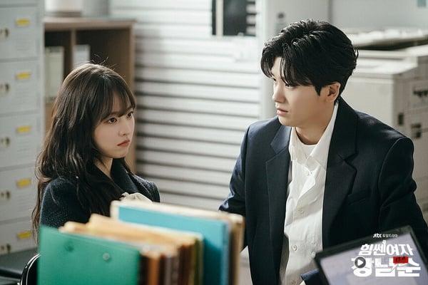 5部“因新剧再掀热度”的旧作：《少年法庭》因《铁拳教育》重回Netflix热门人气榜单！