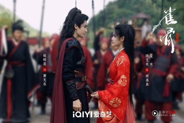 侯明昊《雀骨》、孟子义《百花杀》是最近有高热度的电视剧，两部剧都是第一集就祭出亮点。但也有观众指出，《雀骨》、《百花杀》虽然可以追，但似乎少了一点让人能反复细究剧情的韵味。