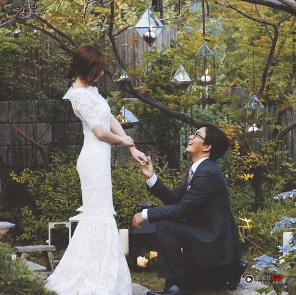 10位韩剧男神的漂亮老婆！《金特务》苏志燮唯一认爱小17岁老婆，Rain曾被金泰希打枪！