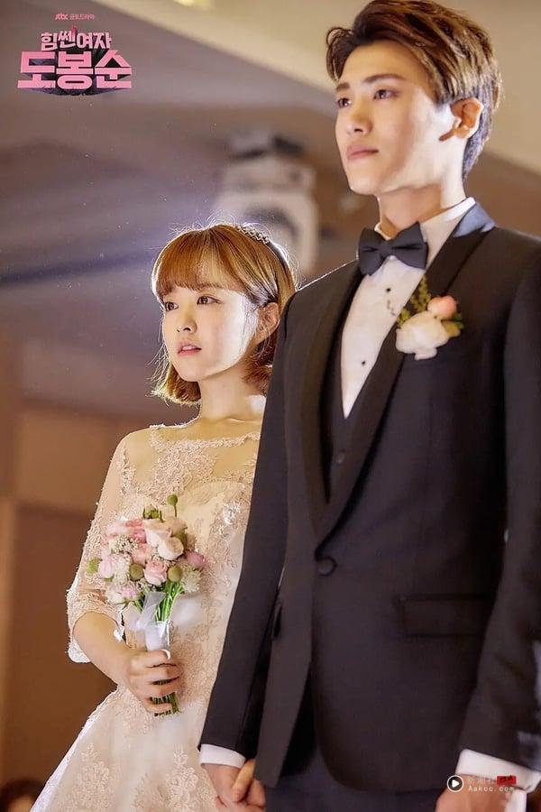 《公寓黑风暴》爆好评！8部Netflix“第1集就好看”韩剧！这部确实“从头精彩到尾”