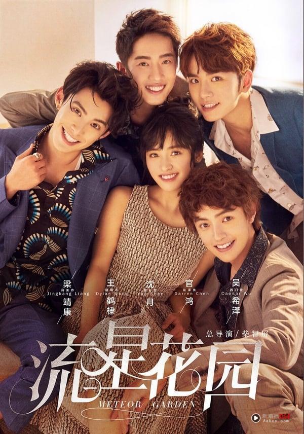 最近大家追《野狗骨头》有注意到男二吗？梁靖康饰演苗靖的上司，他的存在让陈异疯狂吃醋！演员梁靖康也是个长腿帅哥呢！他足足有186公分，和185公分的宋威龙同框也不落下风。就是要找这种大帅哥演情敌，才有势均力敌的张力啊！