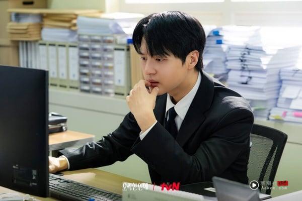 近期Netflix10部“不该错过”的韩剧！《金特务》《鬼谜东宫》必追，第5部冷门但零负评