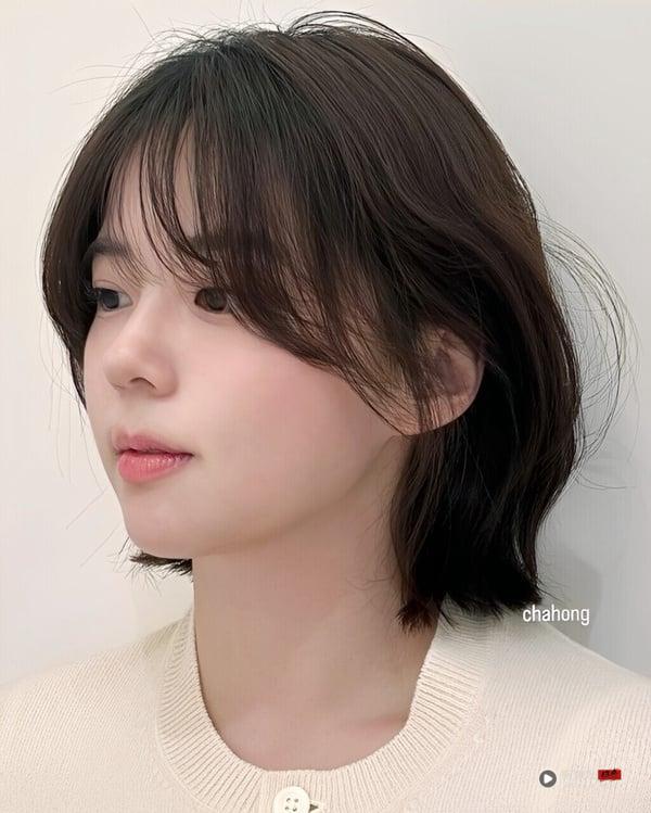 2026日系短发烫发推荐！10款短发范本＋适合脸型一次看，这款不用烫、自然卷好整理