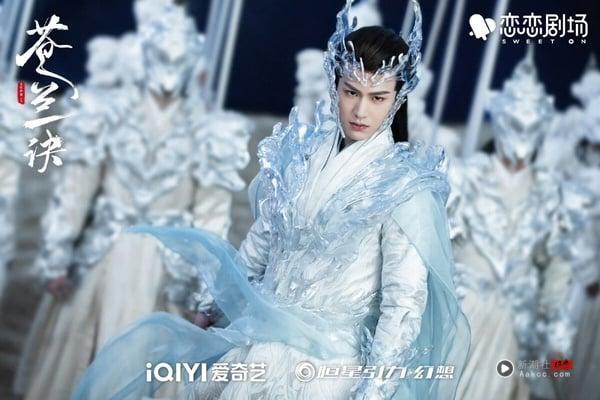 关于《度华年》张凌赫10件事