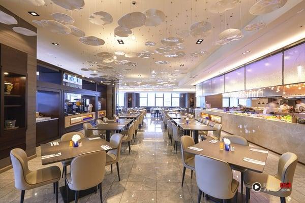 买一送一！8月生日优惠餐厅：饭店吃到饱免费、夏慕尼、西堤、阪前、旭集都有寿星优惠