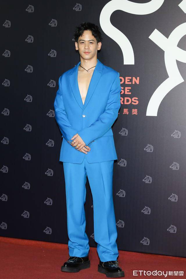 金马时尚／张震变卜派、黑木瞳当60s空姐　个人意见：等1.5hr你给我看这个！ 时尚穿搭 图8张