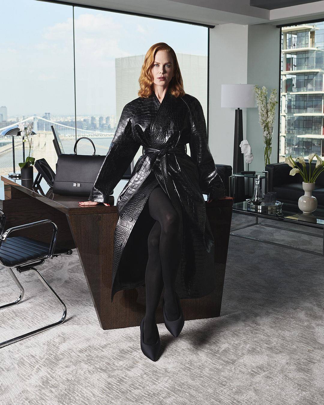 韩韶禧短发造型超杀！霸气登BALENCIAGA“办公室大片”对尬妮可基嫚 名人名流 图3张