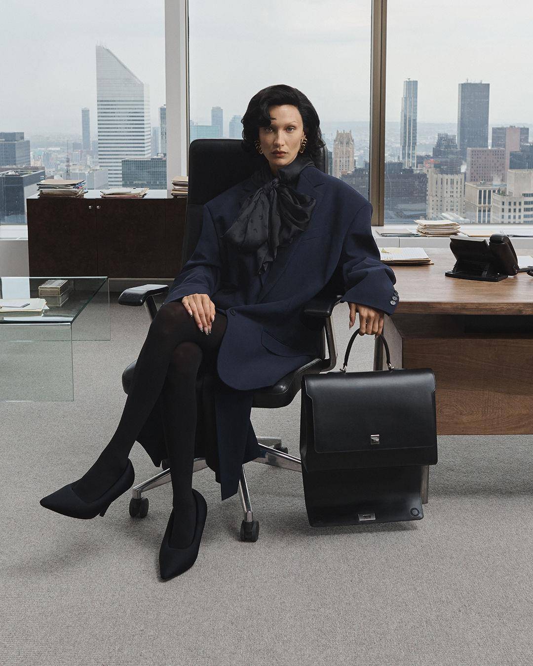 韩韶禧短发造型超杀！霸气登BALENCIAGA“办公室大片”对尬妮可基嫚 名人名流 图5张