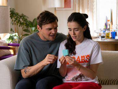 Tiffany六爪钻戒翻转命运！　跃上新电影抢演员风采