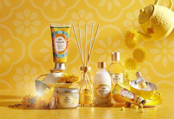 Jo Malone“黑瓶”变身彩色宝石、SABON“茗金合欢”系列限量登场 最新资讯 图5张