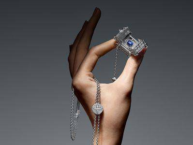 亮・珠宝／LV钻石行李箱项炼真的可打开！　藏蓝宝石献惊喜