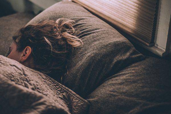 睡眠差、头发易断？营养师揭“缺乏1种营养素”　还会影响情绪 最新资讯 图3张