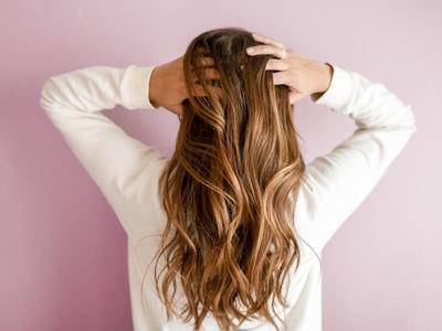 头发掉不停？营养师传授“落发饮食”，补对了能改善