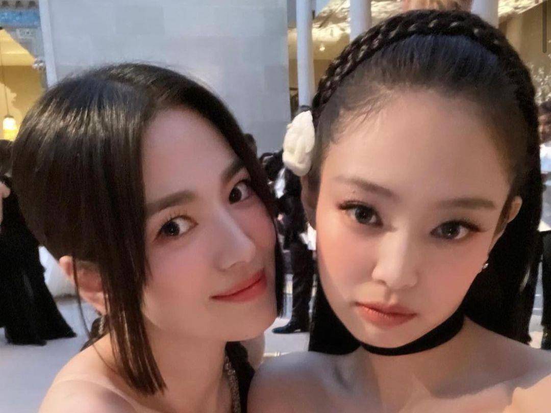 宋慧乔清透素颜穿FENDI高订裙超仙！登Met Gala前准备过程曝光 名人名流 图6张