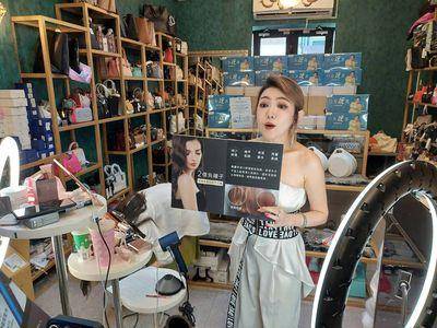 超A女神泡泡儿母亲节开卖潮正奢严选商品　3小时创500万佳绩