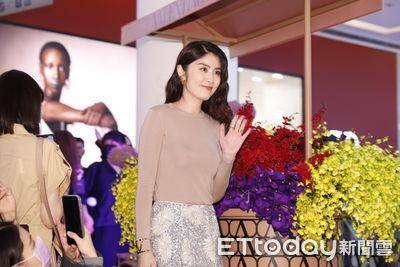 50岁陈慧琳少女状态秘诀！勤喝鸡汤“必放一食材”、跑步快速瘦身