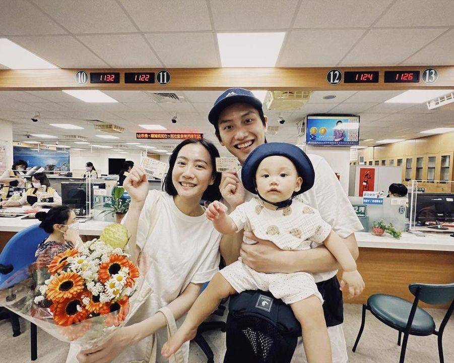 范少勋皮肤好到“老婆以为他去做脸”！“睡前仪式”宠女无极限 名人名流 图4张