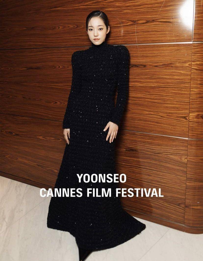 23岁卢允瑞登坎城造型惊艳！　2套BALENCIAGA全黑礼服摆脱稚气 名人名流 图2张