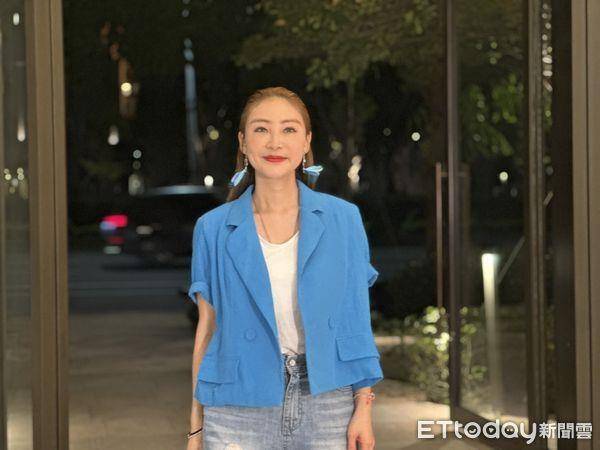 潮正奢网红直播邀香港第一名网红Vivi来台开卖美丽塑造　潮正奢严选大热销 最新资讯 图4张