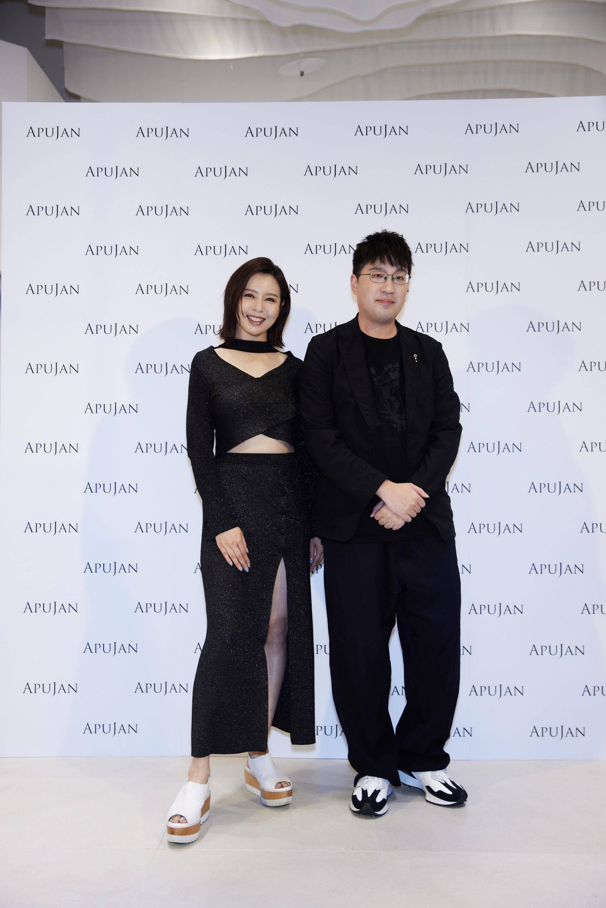 刘品言穿APUJAN镂空衣“能自在呼吸”　发愿与设计师詹朴飞伦敦合作 名人名流 图2张