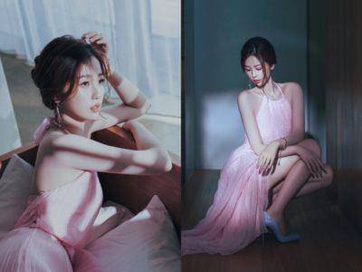 虞书欣粉色洋装撩出大腿底线！纯欲风拉满粉丝都暴动了
